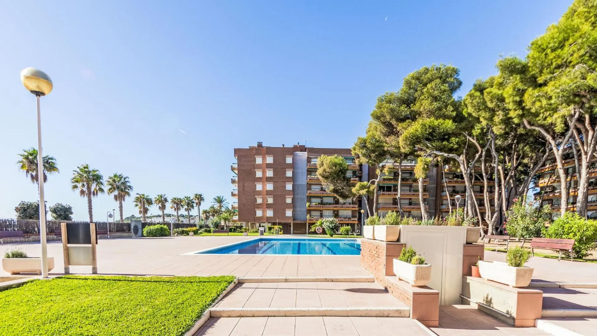 Apartment Els Pins By Interhome Torredembarra